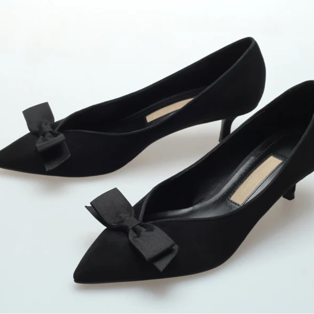 Zara Black Kitten Heels with Oversized Bow – Size 39(8.5-9)